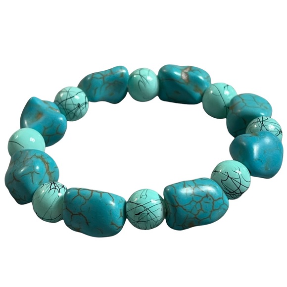 Turquoise dyed howlite, & turquoise round glass beaded bracelet NEW - Picture 2 of 6